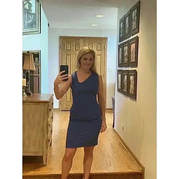 NWT BLACK HALO SHIFT BLUE SLEEVELESS Asymmetrical neck DRESS SIZE 2/4 XS - Picture 11 of 14